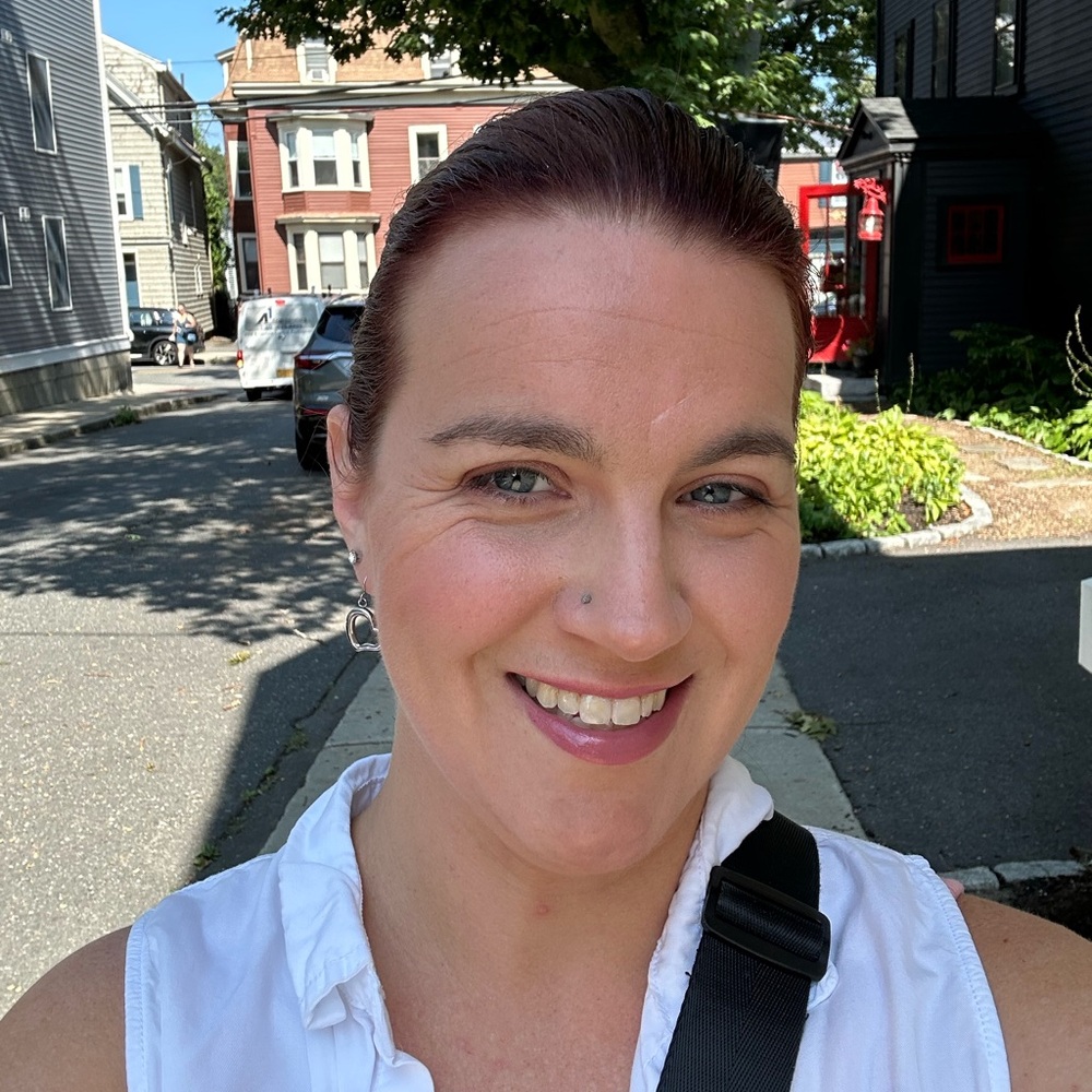 Meet your Posher, Amanda